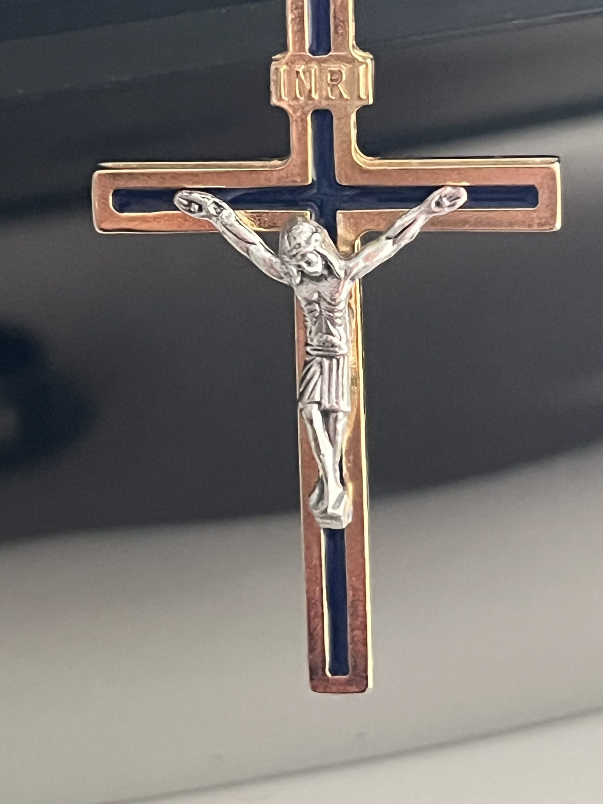 Blue Crystal Catholic Rosary: Miraculous Medal Rosary - Image 4