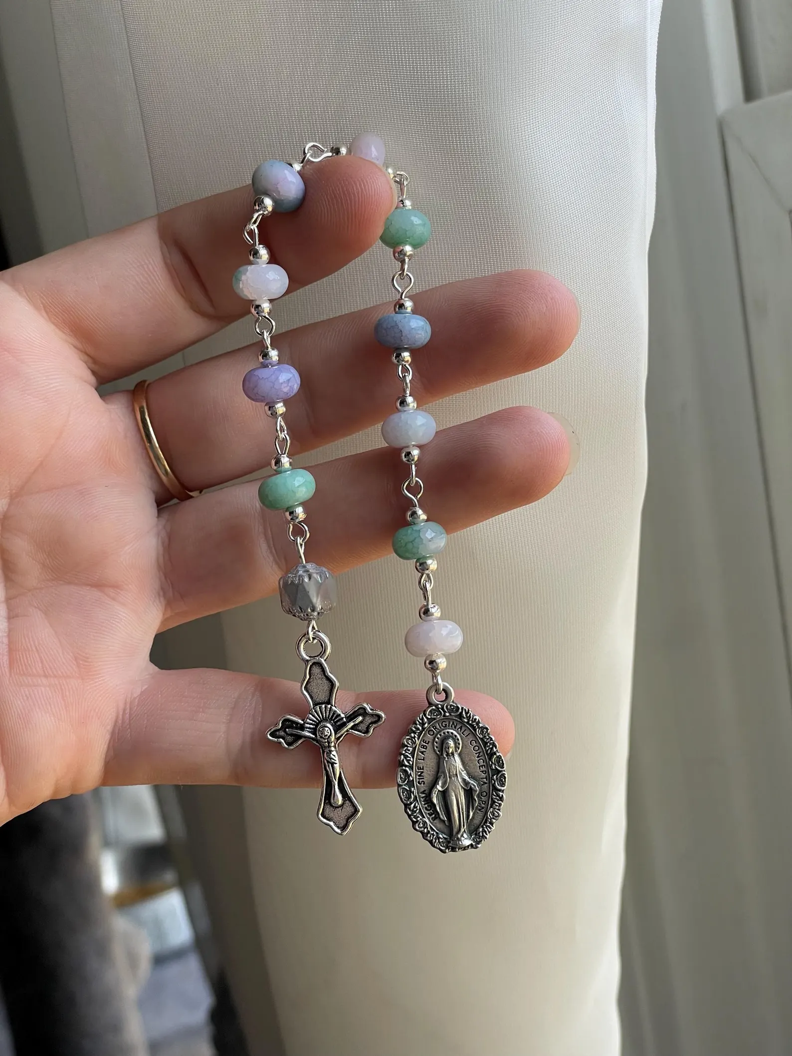 Dyed Glass Single Decade Rosary
