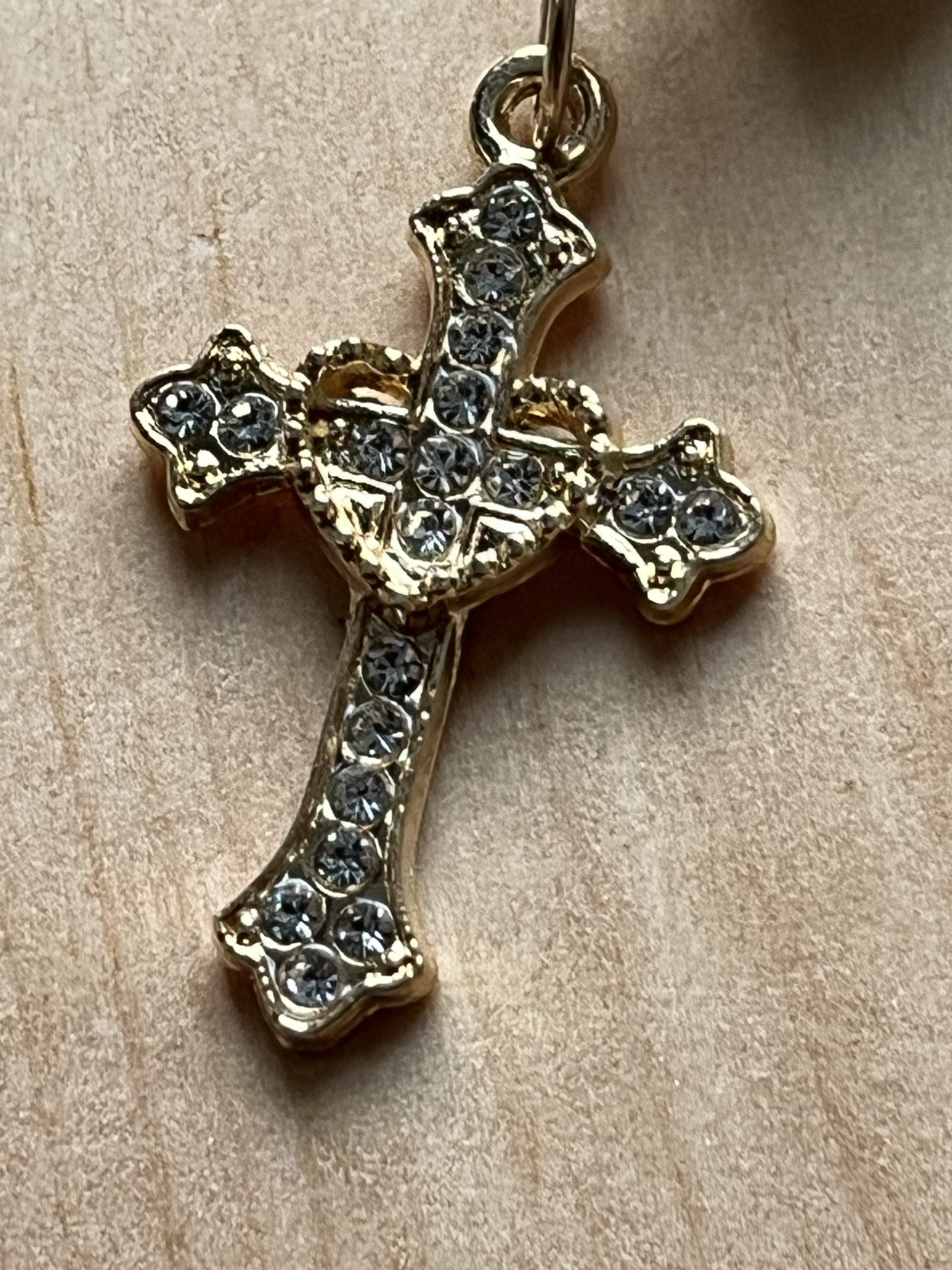 Handmade Glass Pearl Rosary | Gold Tone Catholic Prayer Beads, Rhinestone Crucifix, Miraculous Medal - Image 4