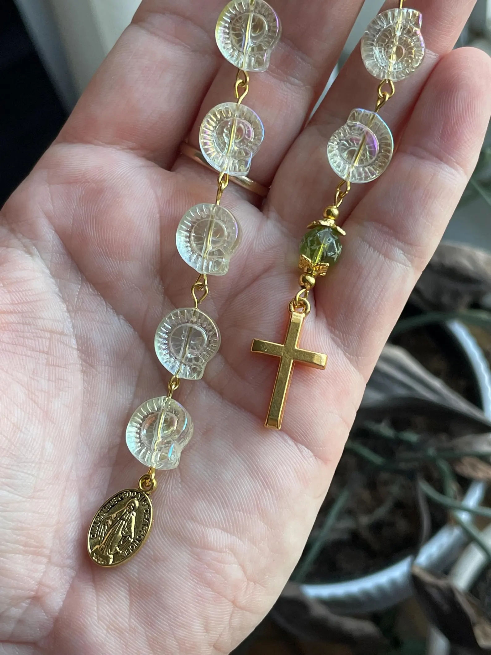 Glass Seashell Single Decade Rosary - Image 2