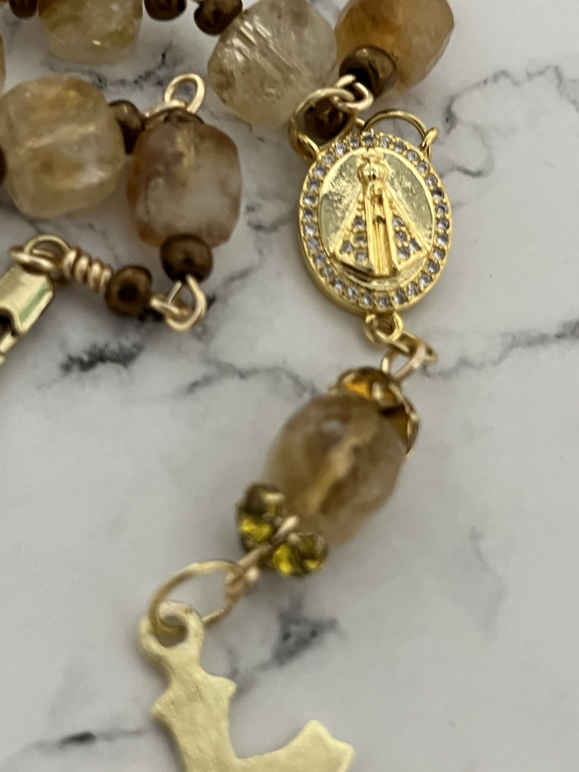 Handmade Citrine Gemstone Car Rosary – Gold Marian Catholic Gift - Image 3